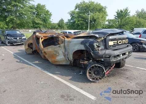 2001 Ford F250 Lariat/Xl/Xlt from USA, damaged, VIN 1FTNW21L61EB55794